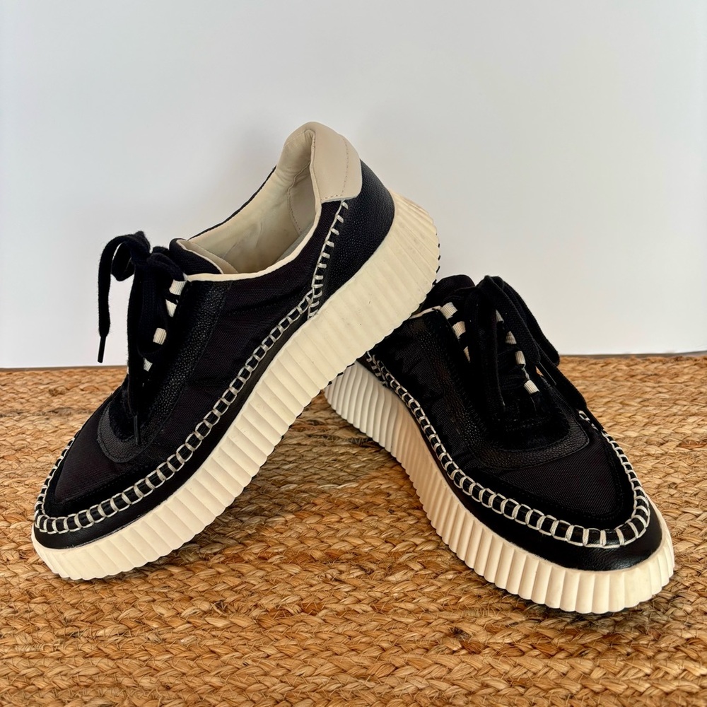 Like New Dolce Vita Dolen Nylon Sneaker in black Womens Sz (10) - Picture 3 of 9